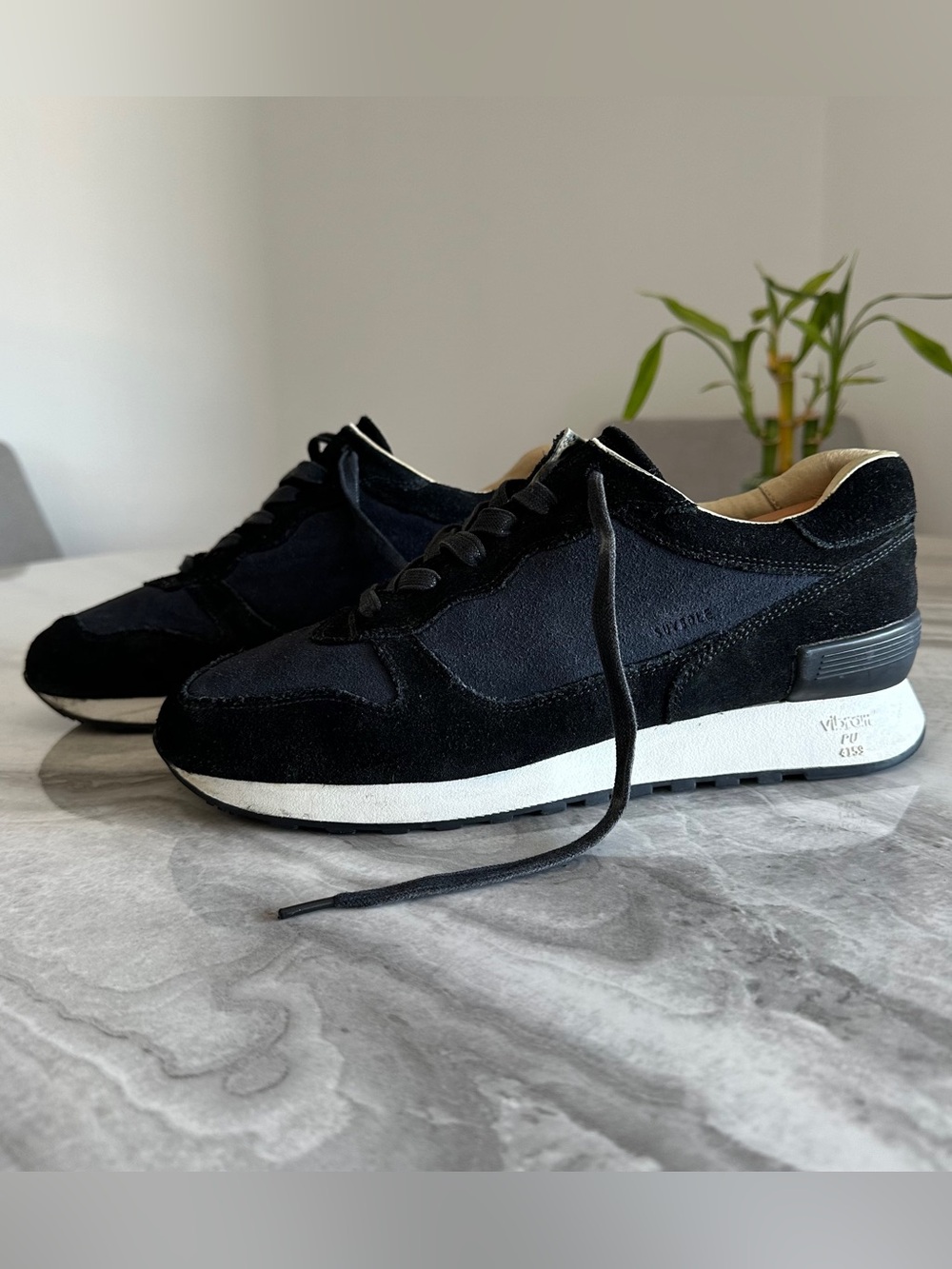 SUVSOLE Japanese Brand Classic Run Vibram Sole Navy Black Suede Sneakers